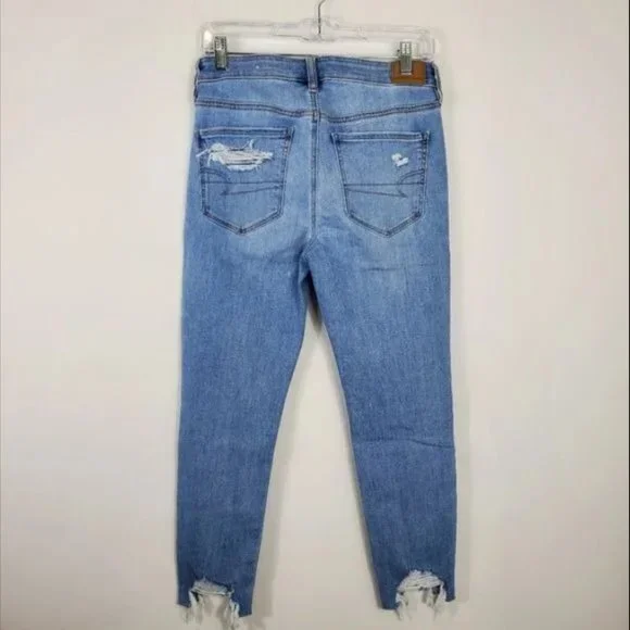 American Eagle Hi Rise Jegging Crop Womens Size 8 Short Light Wash Distressed - Picture 1 of 7